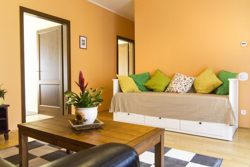Kazinczy Dream Apartment بودابست المظهر الخارجي الصورة