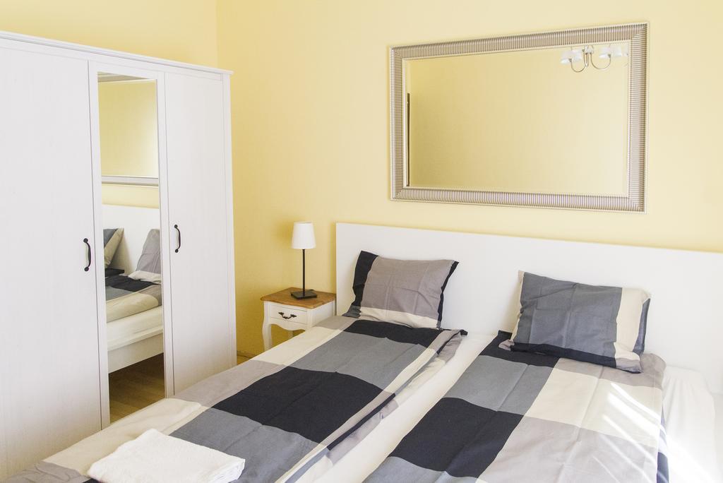 Kazinczy Dream Apartment بودابست المظهر الخارجي الصورة