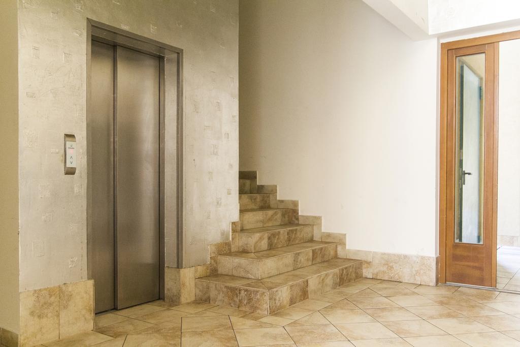 Kazinczy Dream Apartment بودابست المظهر الخارجي الصورة