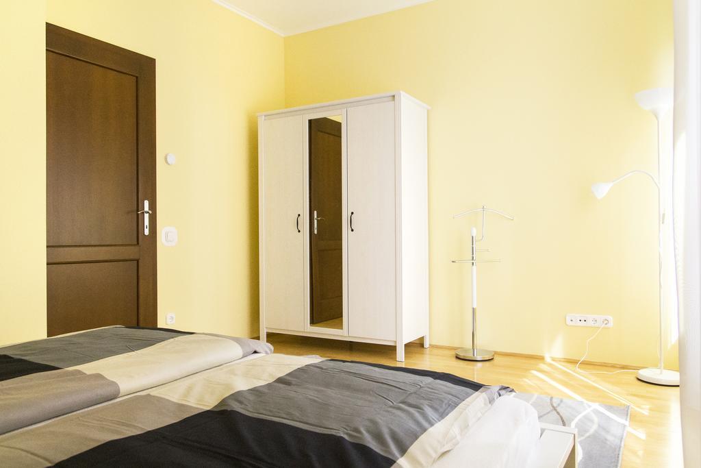 Kazinczy Dream Apartment بودابست المظهر الخارجي الصورة